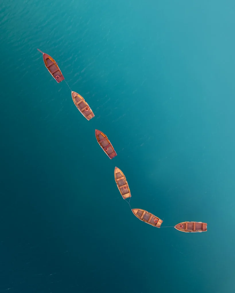 Lago di Braies , Italia